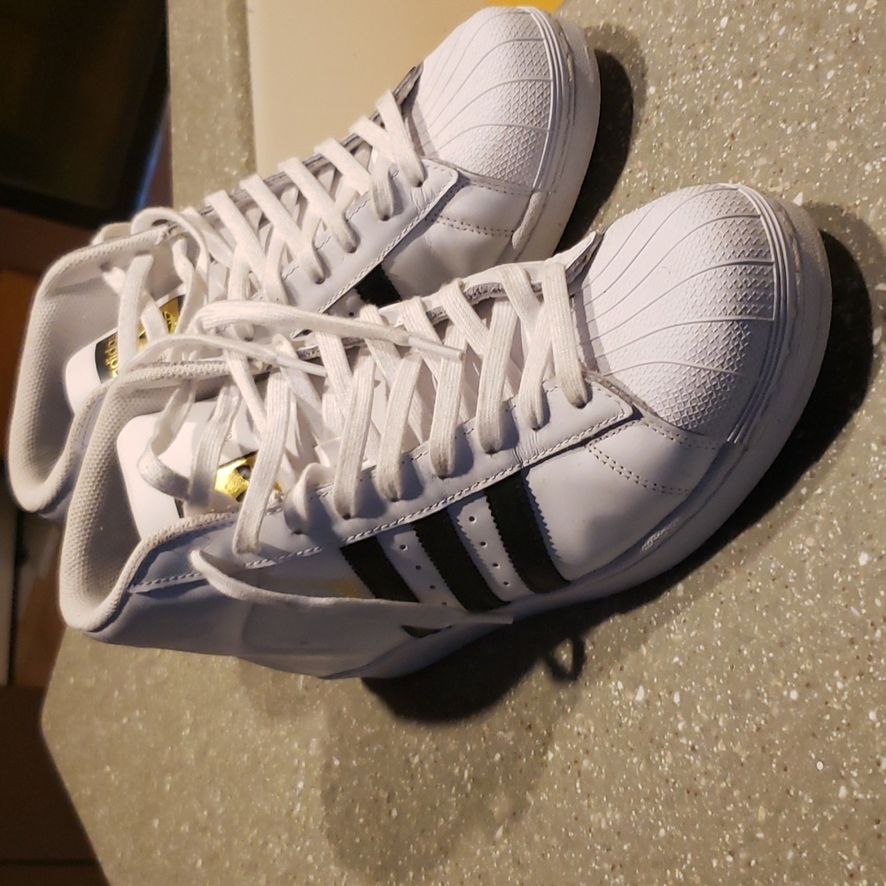 Adidas shell toes